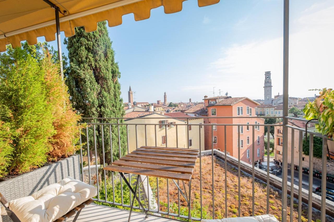 Relais Colle San Pietro Bed & Breakfast Verona Exterior photo